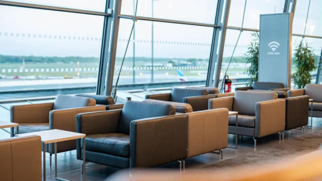 Swiss Airlines FLR Terminal Lounges